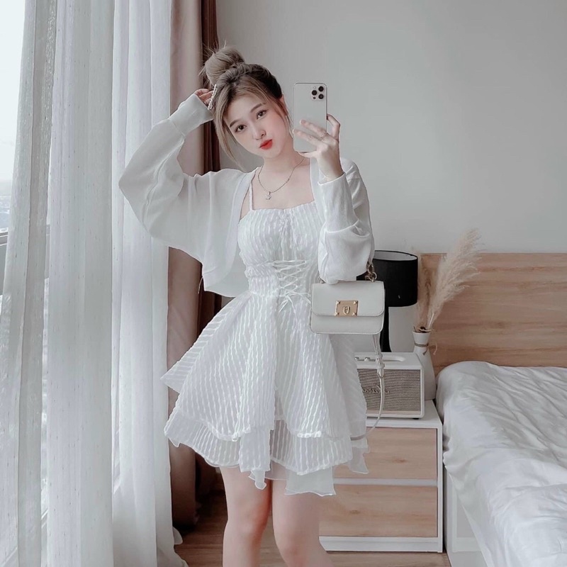 SET ĐẦM 2S TRẮNG ĐAN DÂY NGỰC KÈM KHOÁC 000332
