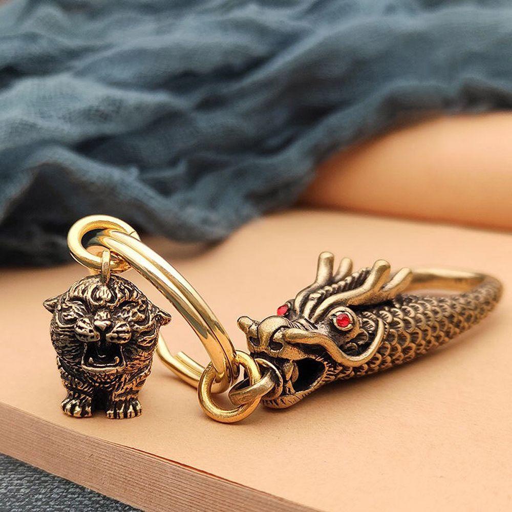 1 Móc Khóa Hình Hổ Bằng Đồng Thau Cứng Phong Cách Vintage
