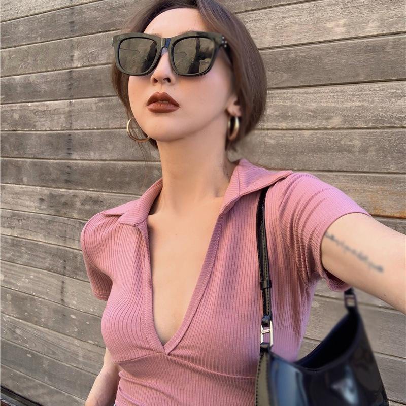 Áo Thun Croptop Dệt Kim Tay Ngắn Cổ Chữ V Màu Sắc Đơn Giản Phong Cách Hàn Quốc