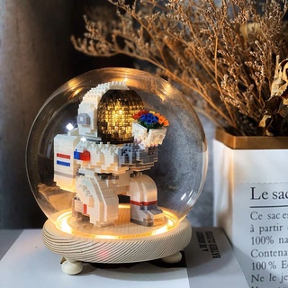 Đồ chơi xếp hình mô hình lắp ráp Phi Hành Gia Cầu Hôn 1088 chi tiết Nanoblocks