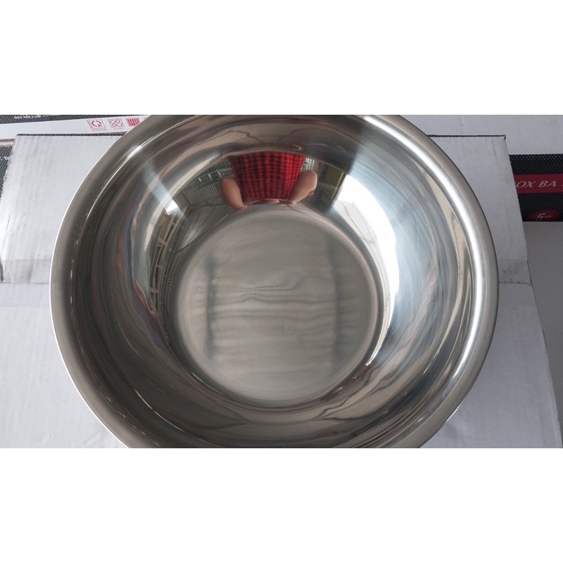 Thau INox cao cấp có nhiều size  18 x 26 x 30 x 34 , cho các bà nội trợ tha hồ lựa chọn