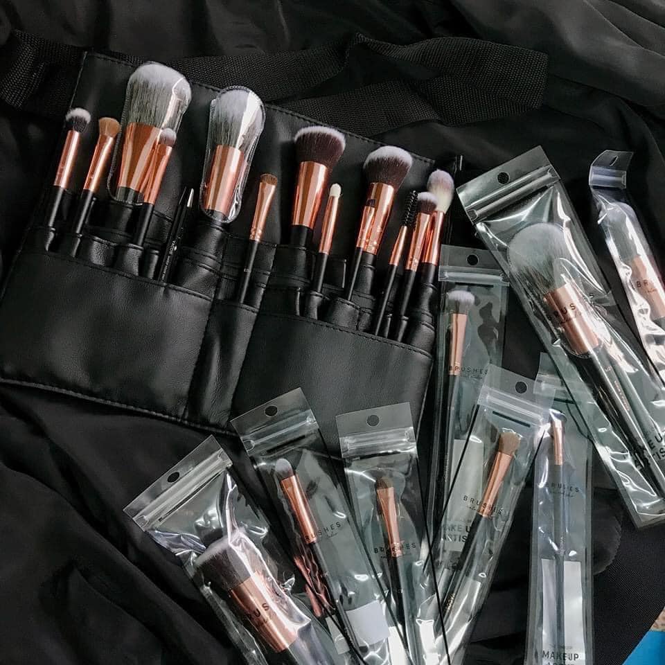 Cọ Mini Tán Phấn Má Hồng và Phấn Phủ Chuyên Dụng Cho MakeUp Artist Vacosi Blush Powder Mini M19