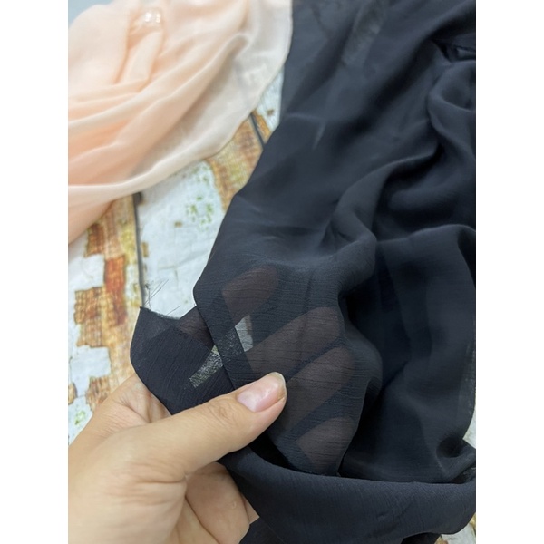 VẢI TƠ GÂN MAY ĐẦM THỜI TRANG
