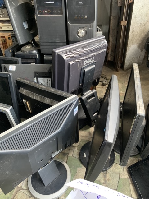 [Mã 157ELSALE hoàn 7% đơn 300K] Màn hình Lcd 17” ko chân đế panel sáng đẹp | BigBuy360 - bigbuy360.vn