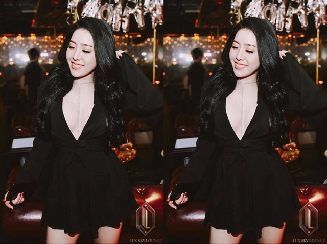 Choker đá chữ T  Hot girl