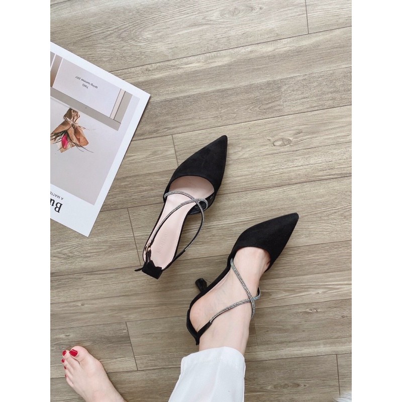 Giày Qbel quai cô dây chéo cườm