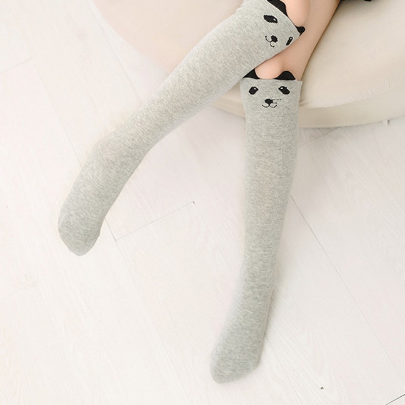 Đôi vớ cổ cao họa tiết hoạt hình đáng yêu dành cho bé