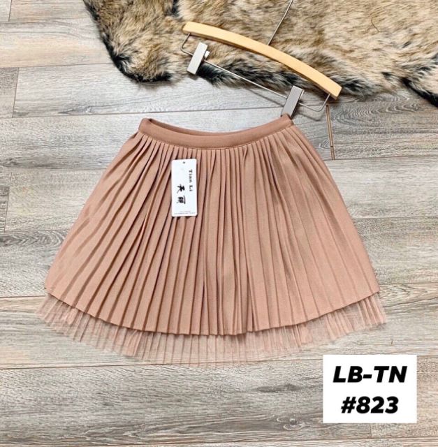 Chân váy xòe xếp ly ren gấu đáng yêu | BigBuy360 - bigbuy360.vn