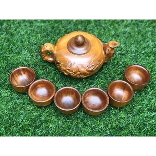 Bộ ấm chén thờ làm bằng gỗ trắc , hương bách xanh dùng để lên bàn thờ , trang trí bàn uống nước của gia đình , cửa hàng