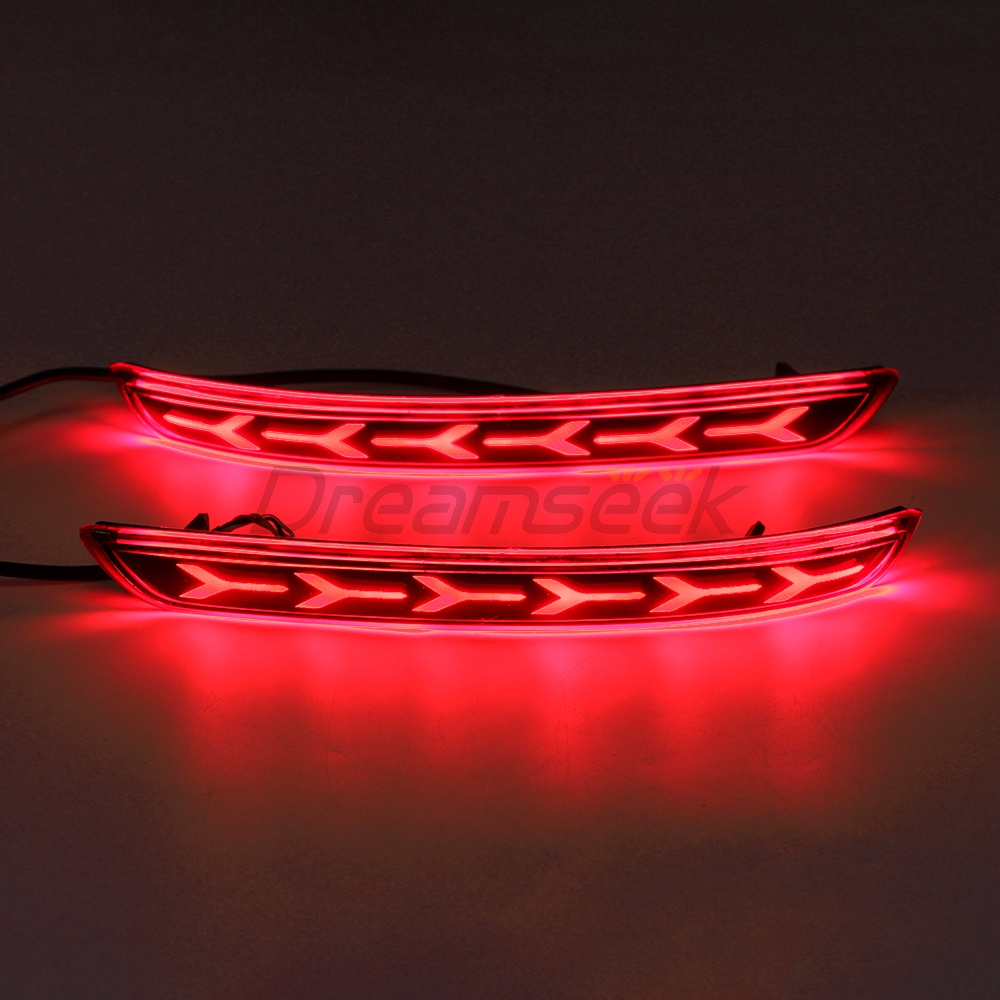 Đèn LED chiếu hậu phanh thắng cho ô tô Toyota Innova 2016 2017 2018 2019 2020+