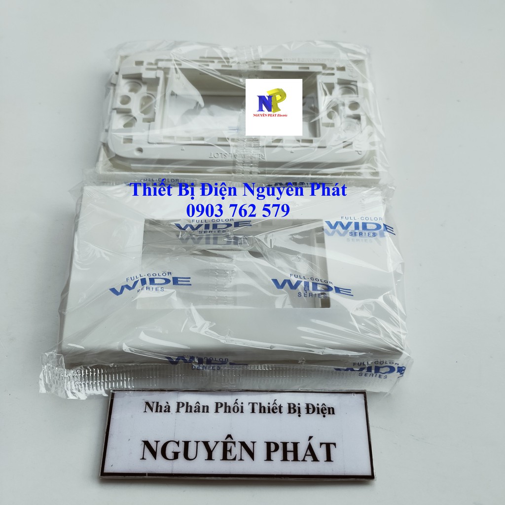 Mặt Dùng Cho 3 Thiết Bị Wide