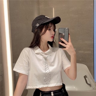 Áo croptop có cổ style Hàn Quốc