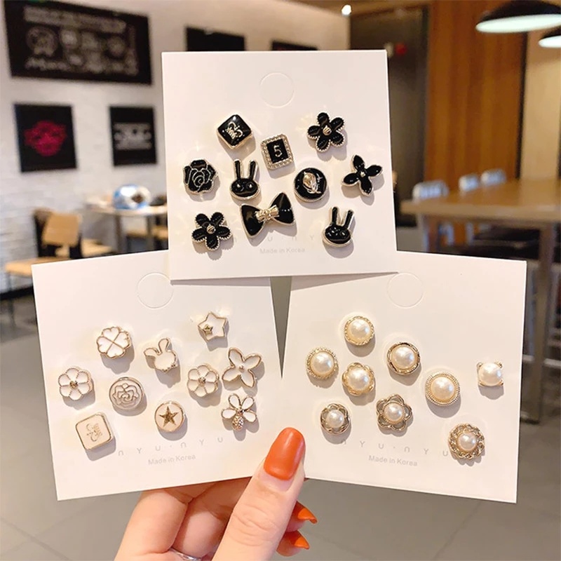 Ghim cài áo đính đá và ngọc trai giả nhiều kiểu dáng xinh xắn dành cho nữ