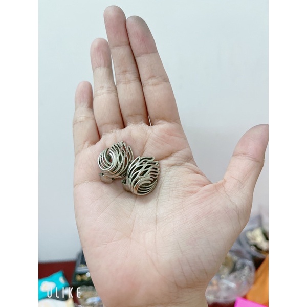 Bông tai kẹp 2hand