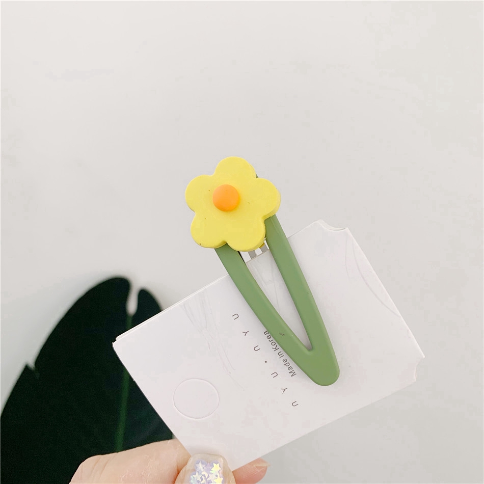 Kẹp tóc hoa màu sắc dễ thương dành cho bé gái