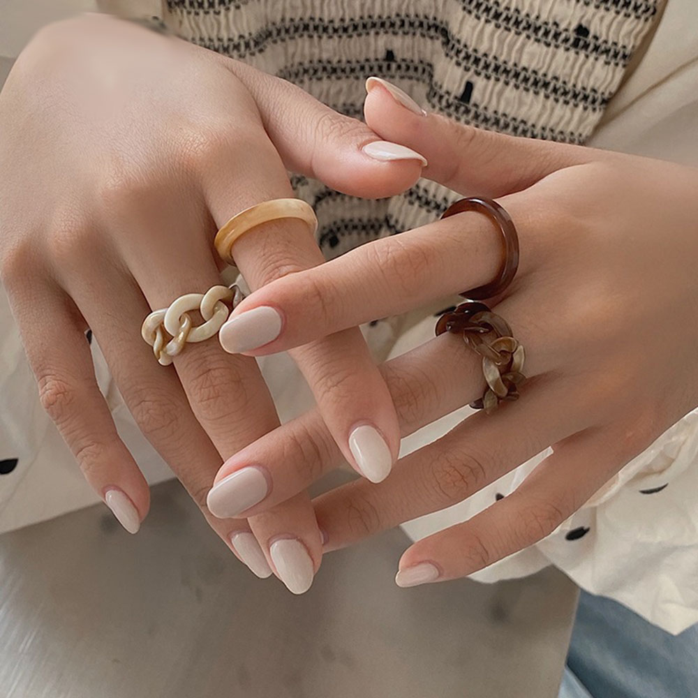 【sweet】2pc woman fashion retro wild hollow resin index finger ring charm jewelry gift