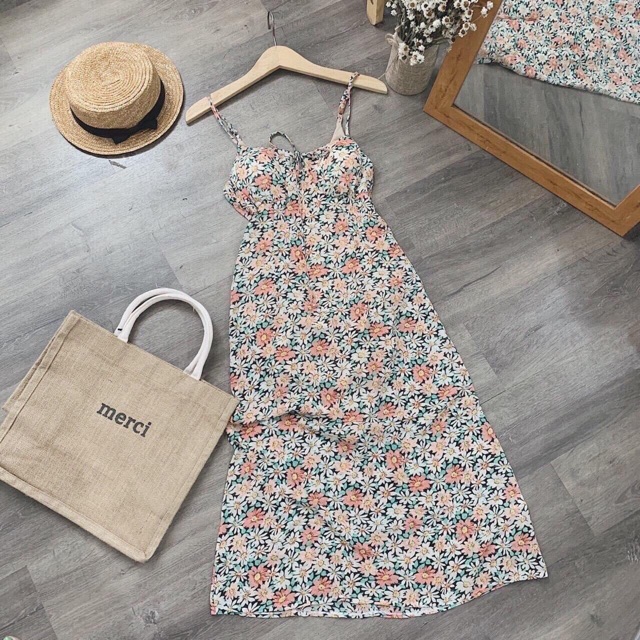 Đầm body hoa 2 dây