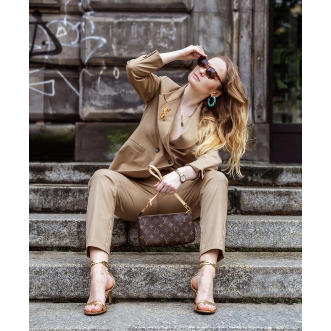 Túi Lv pochette 2 dây kẹp nách size 22 fullbox Loại ĐẸP