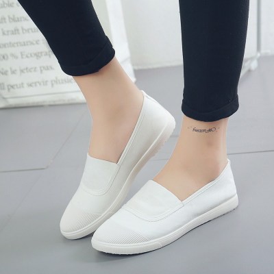 giày slip on đế dẻo giá siêu hot | BigBuy360 - bigbuy360.vn