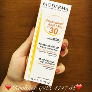 Kem Chống Nắng Da Dầu mụn pháp AKN Mat SPF 30