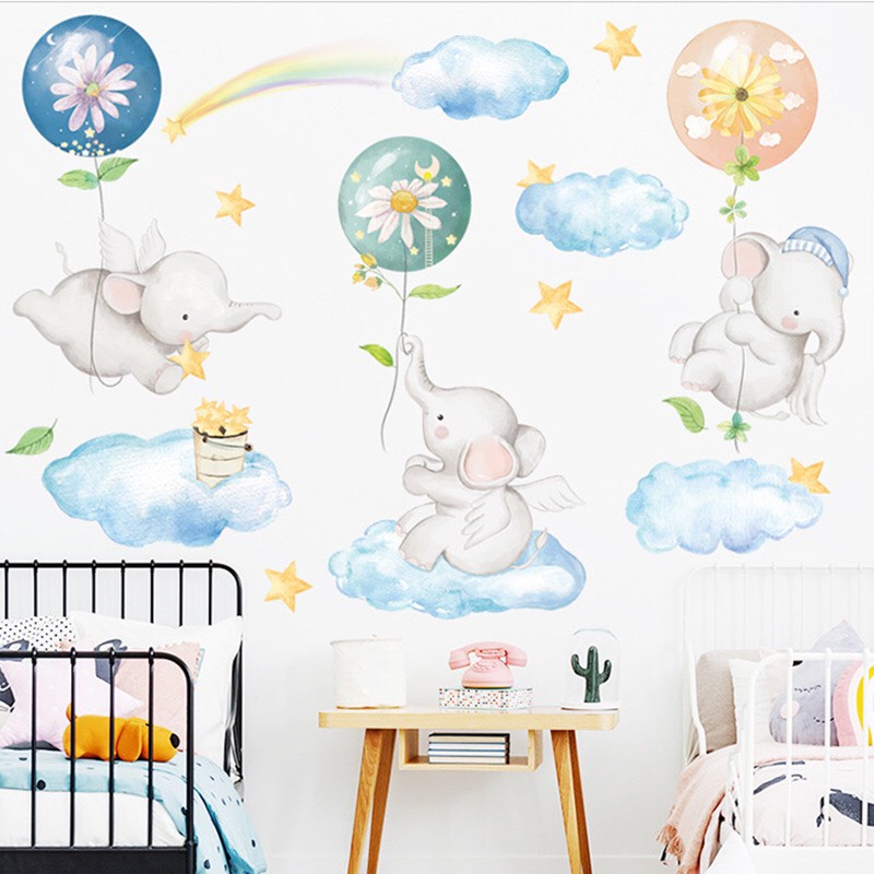 Decal trang trí tường - 3 thiên thần voi ôm bong bóng vui đùa
