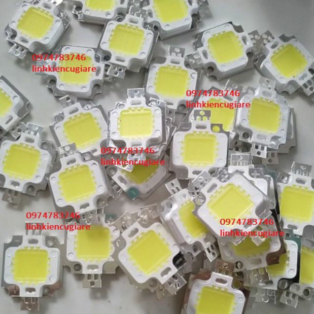 B12 LED trắng 10w /12v độ sáng 900-1000 6000-6500K 4 F841