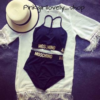 Bikini viền chữ moschino cạp cao