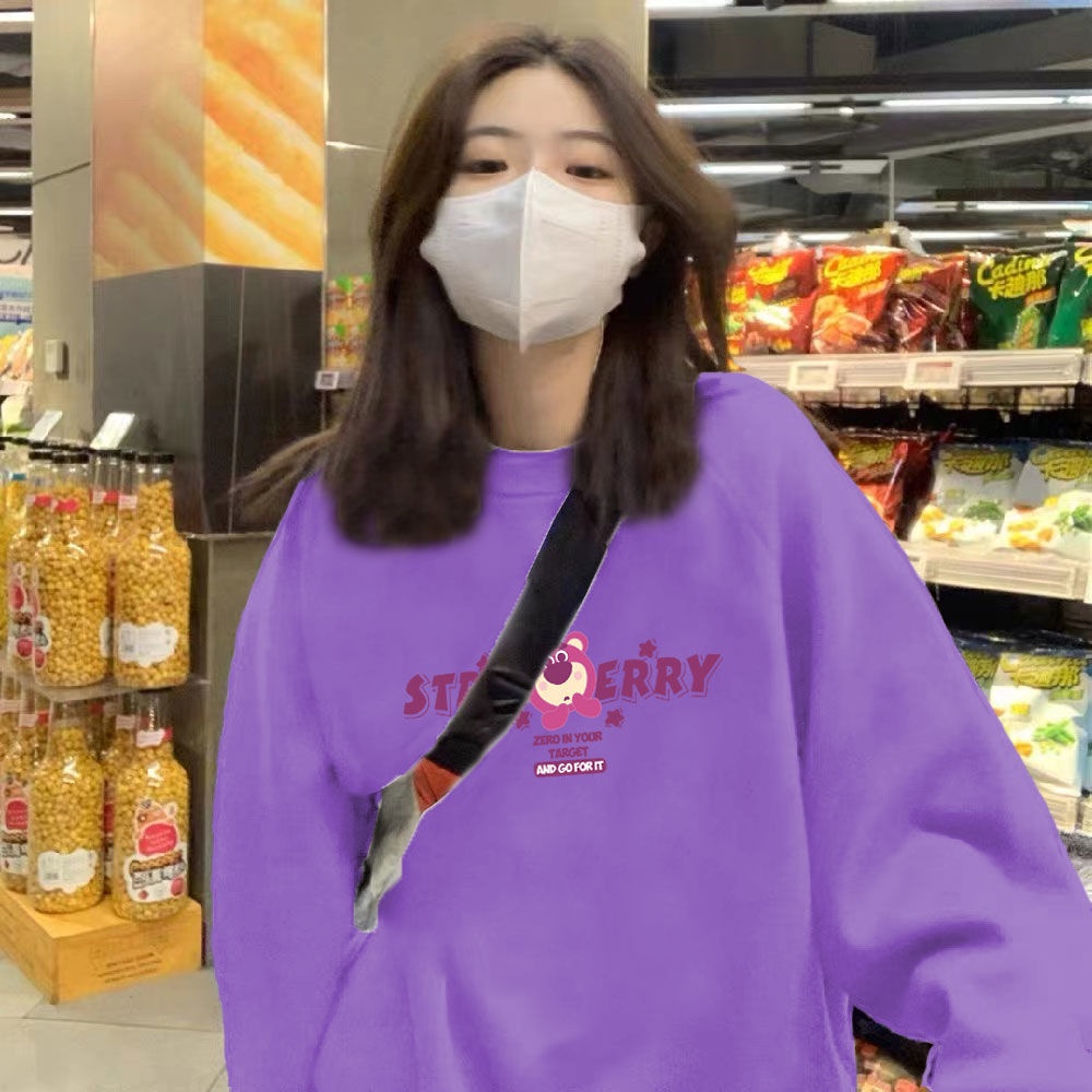 Áo Thun Sweater Mỏng Tay Dài Dáng Rộng In Hình Gấu / Dâu Tây Dễ Thương Cho Nữ