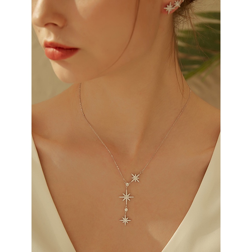 Dây Chuyền Mặt Tròn Họa Tiết Sao Băng Đính Đá Zircon Thời Trang Tinh Tế