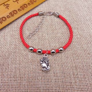 Vòng tay chỉ đỏ mix tì hưu