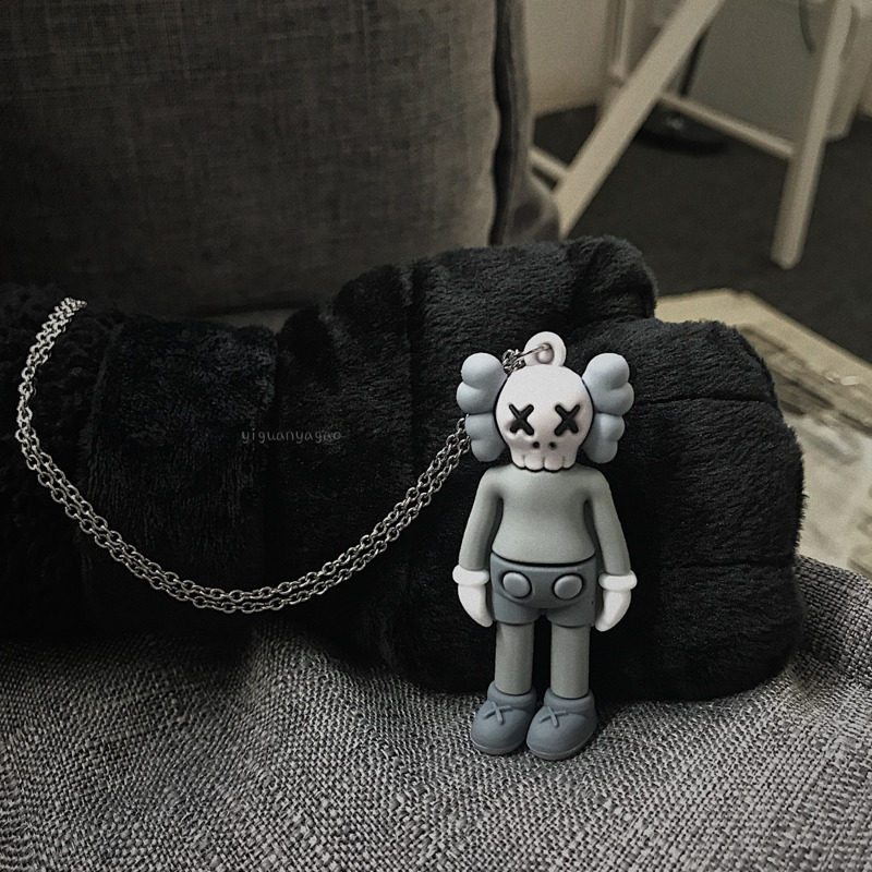 Dây Chuyền Mặt Hình Kaws Phong Cách Đường Phố Cá Tính