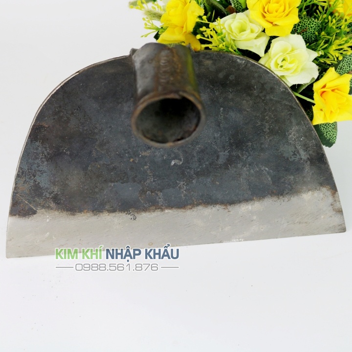Cuốc nạo cỏ loại trung không cán - D103