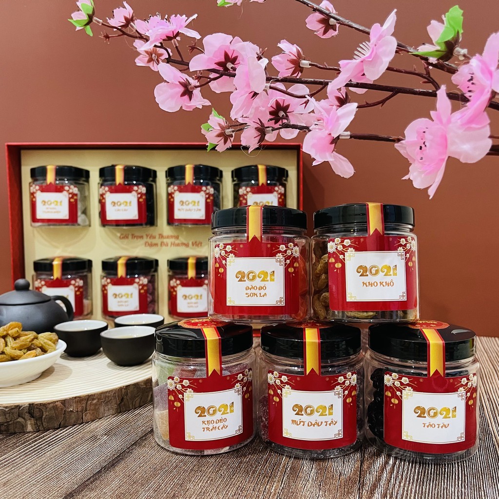 HỘP QUÀ TẾT SANG TRỌNG 8 LOẠI MỨT | BigBuy360 - bigbuy360.vn