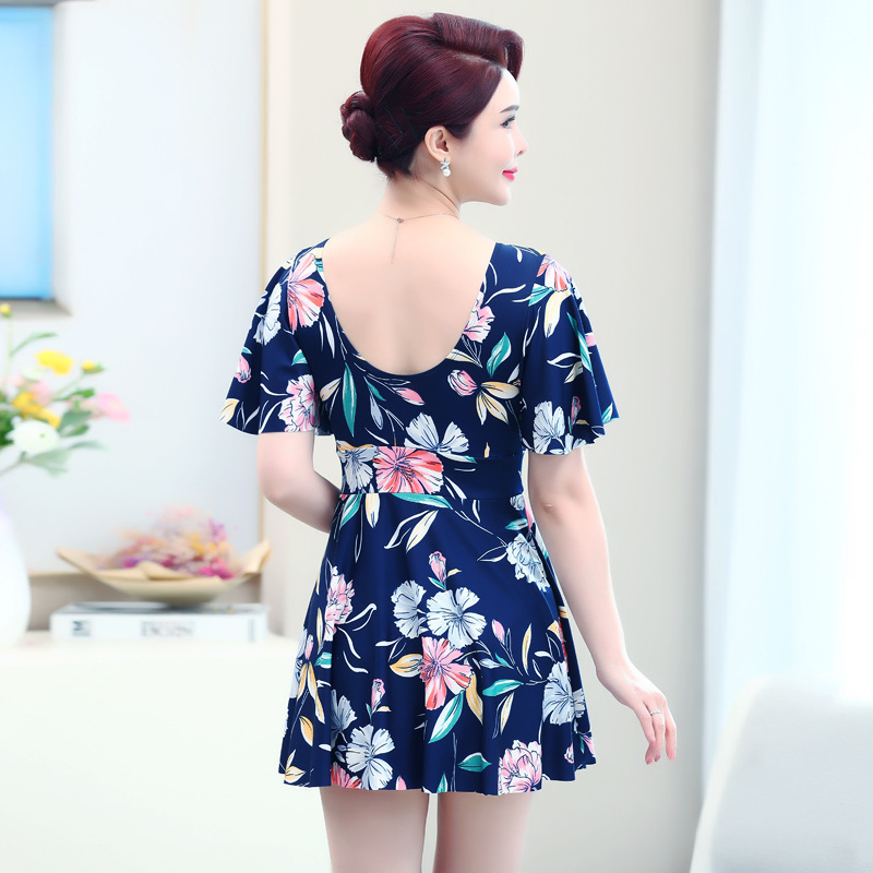 Bộ Đồ Bơi Một Mảnh Dáng Rộng Xinh Xắn Cho Mẹ Và Bé | BigBuy360 - bigbuy360.vn