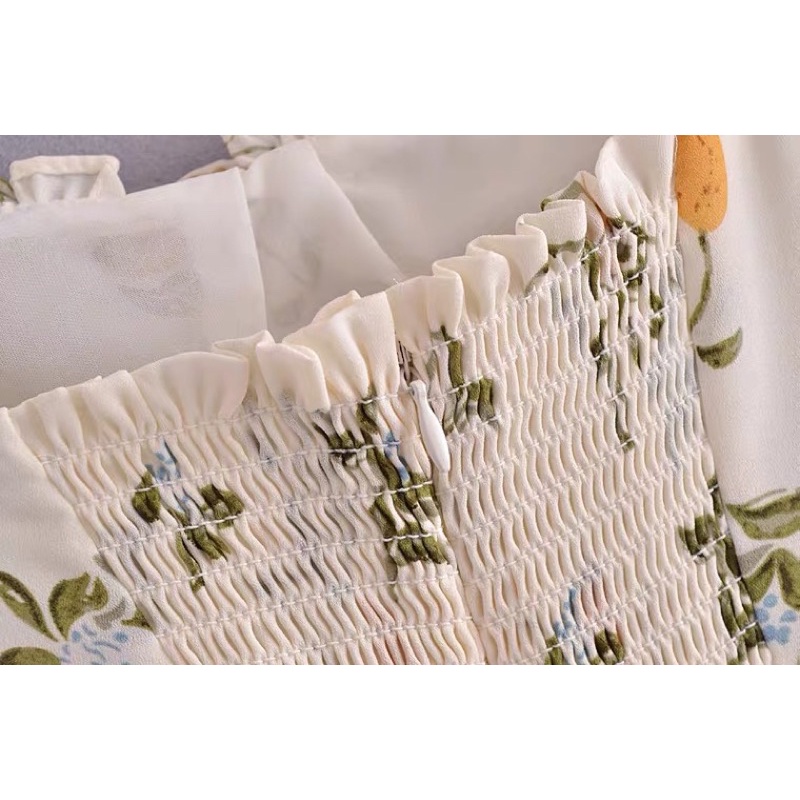 Váy hai dây hoa nhẹ nhàng