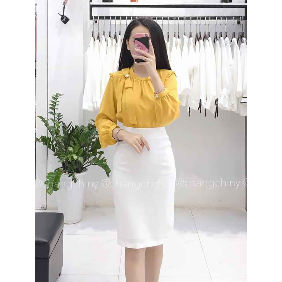 Chân váy bút chì trắng 2 lớp xẻ sau công sở | BigBuy360 - bigbuy360.vn