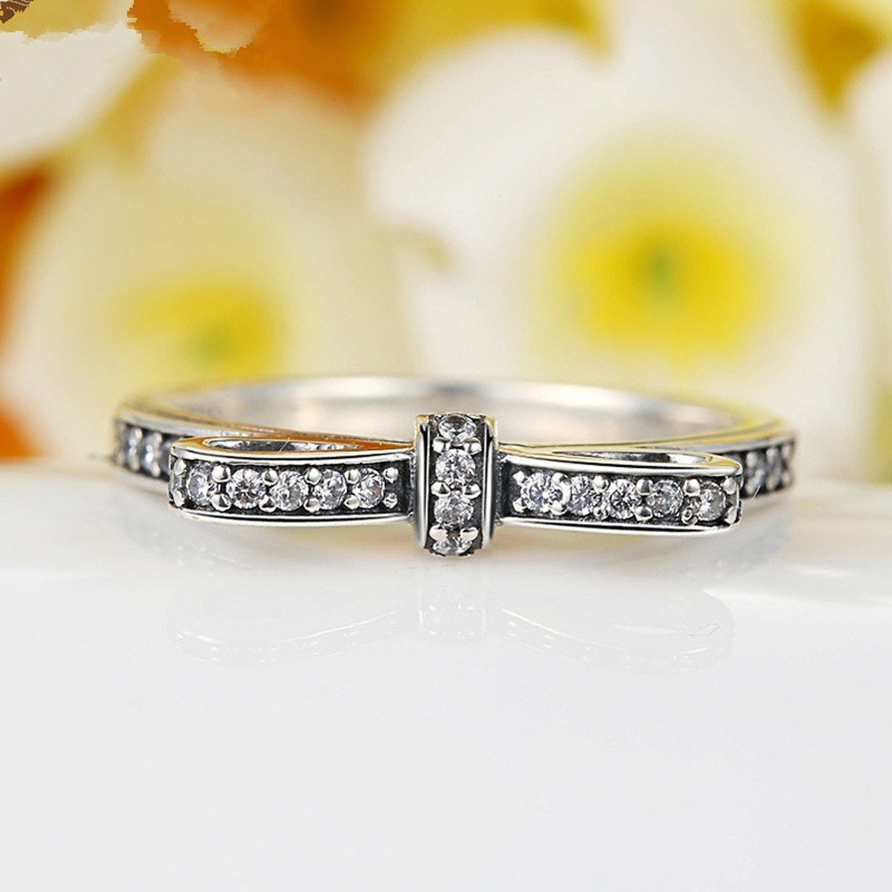 Nhẫn bạc mặt nơ đính đá pha lê kích cỡ 6-10 thời trang