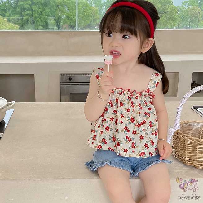 Set Đồ Mùa Hè 2 Món Gồm Áo Hai Dây In Hoa + Quần Ngắn Hàn Quốc Cho Bé Gái