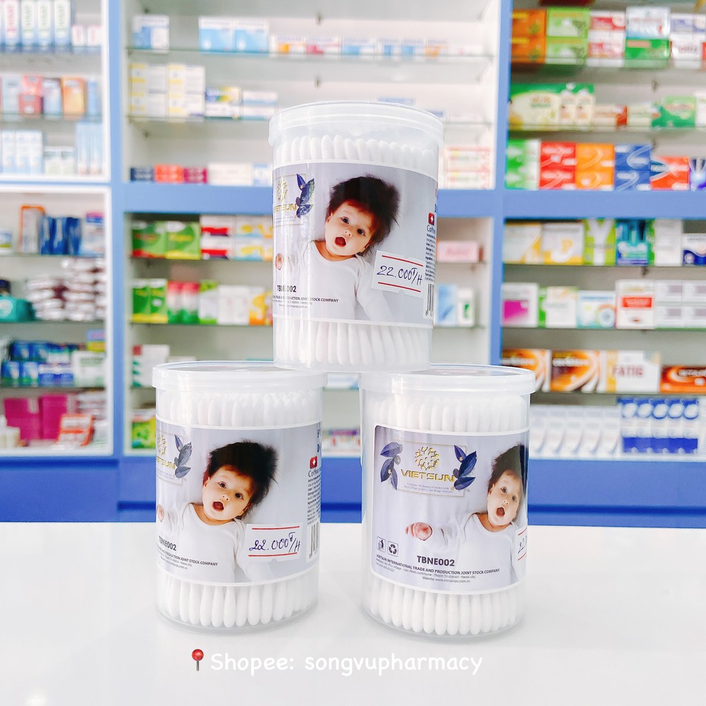 Tăm bông ngoáy tai cho bé và người lớn