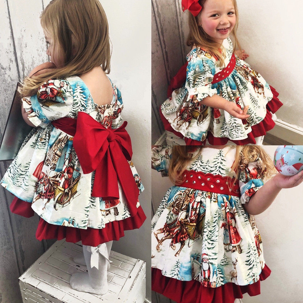 Váy xòe phong cách Giáng sinh cho bé gái