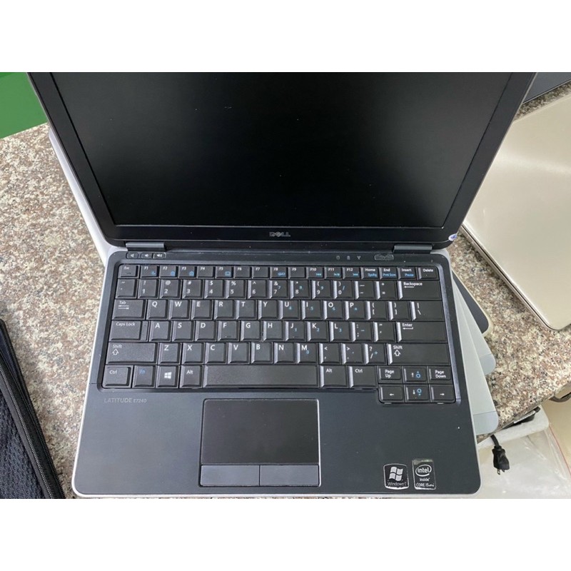 Dell Latitude 7240 | BigBuy360 - bigbuy360.vn