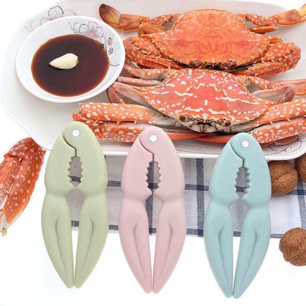 Dụng Cụ Mở Vỏ Cua Tiện Lợi