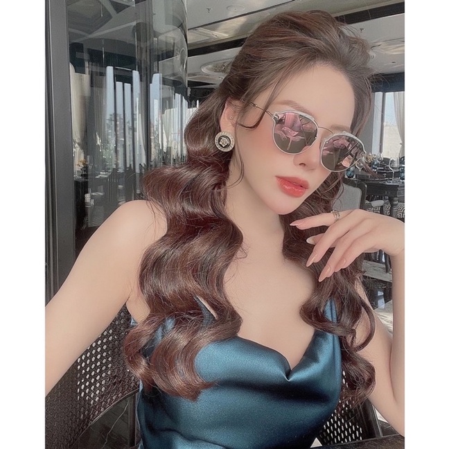 bông tai versac bản cao cấp, khuyên tai thời trang hotgirl , phụ kiện trắng sức hari korea accessories