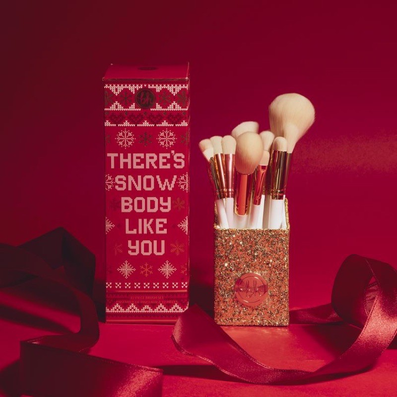 𝑺𝒆𝒕 𝒄𝒐̣ 𝑩𝑯 𝑻𝒉𝒆𝒓𝒆'𝒔 𝑺𝒏𝒐𝒘𝒃𝒐𝒅𝒚 𝑳𝒊𝒌𝒆 𝒀𝒐𝒖 12 𝒄𝒂̂𝒚