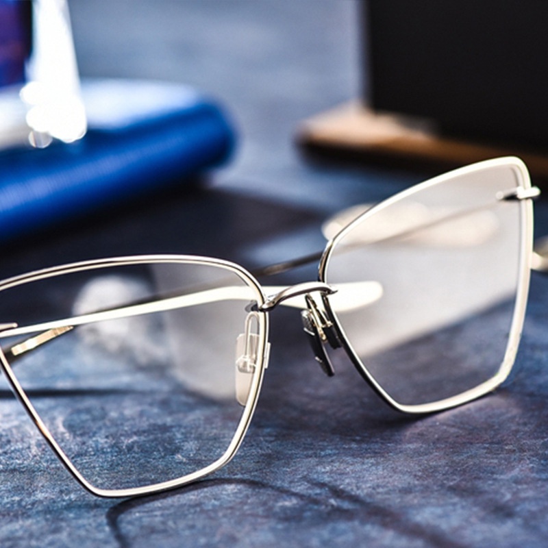 Kính mát mắt mèo oversize gọng kim loại thời trang cho nữ