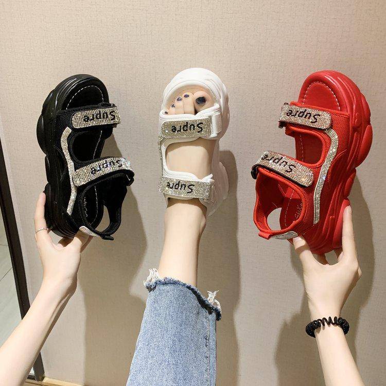 Sandal Thể Thao Đế Xuồng Dày Dặn Phong Cách Thời Trang Đường Phố