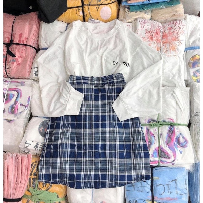 [Rẻ Vô Địch]Set Chân Váy Kẻ Caro Mix Kèm Áo Thun Dài Tay Bồng In Chữ Nhỏ Ulzzang( Có Sẵn, Ảnh Thật) | BigBuy360 - bigbuy360.vn