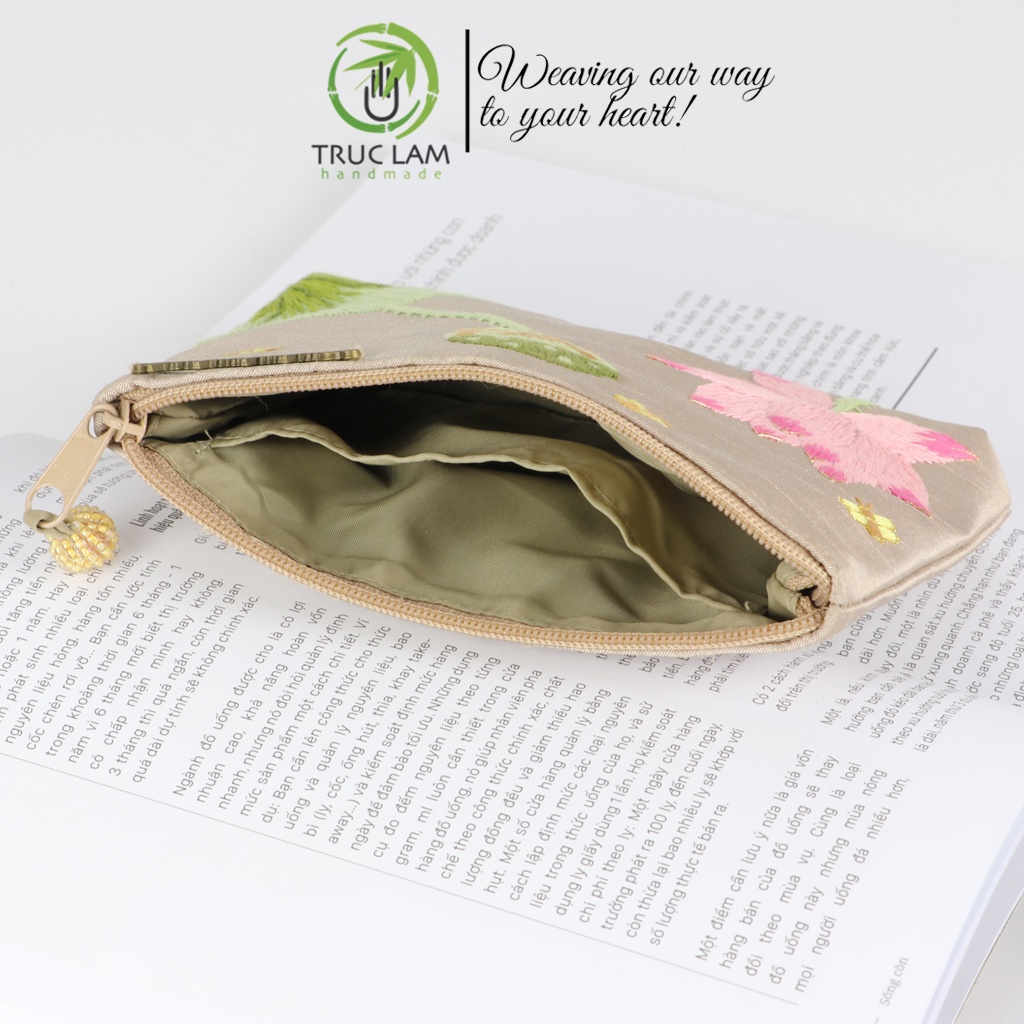 Ví Cầm Tay Túi Đựng Vải Tafta Họa Tiết Hoa Sen Thêu Tay P1 - Trúc Lâm Handmade