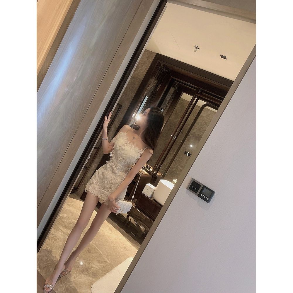 Đầm Ren Lông Vũ Thời Trang Quyến Rũ Dành Cho Nữ