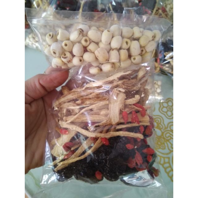 Vị hầm thuôc bắc Hầm với chim câu, gà, chân giò, lẩu gà...